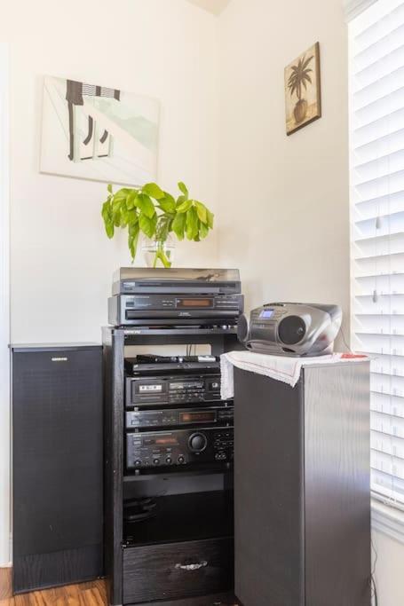 Hidden Gem Hideaway Homely West Melbourne Esterno foto